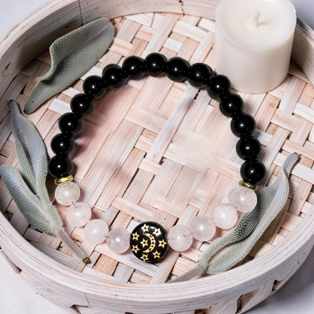 8mm  🔥 Onyx & Rose Quartz Bracelet 🖤💕